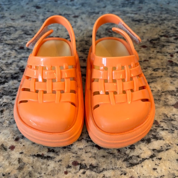 Mini Melissa Sandals 6 - Picture 2 of 3